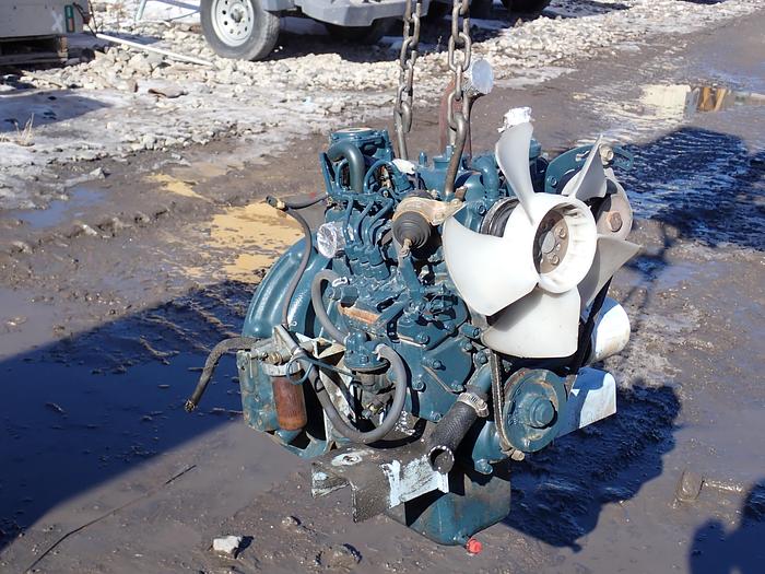 Used 1995 Kubota D722E