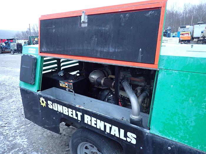 Used 2016 Sullivan Palatek D185PDZSB 185 CFM Portable Air Compressor