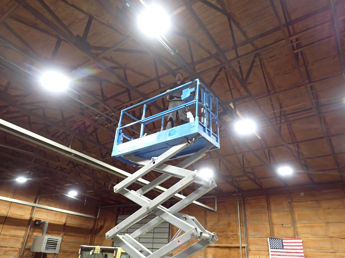 Used 2015 Genie GS2632