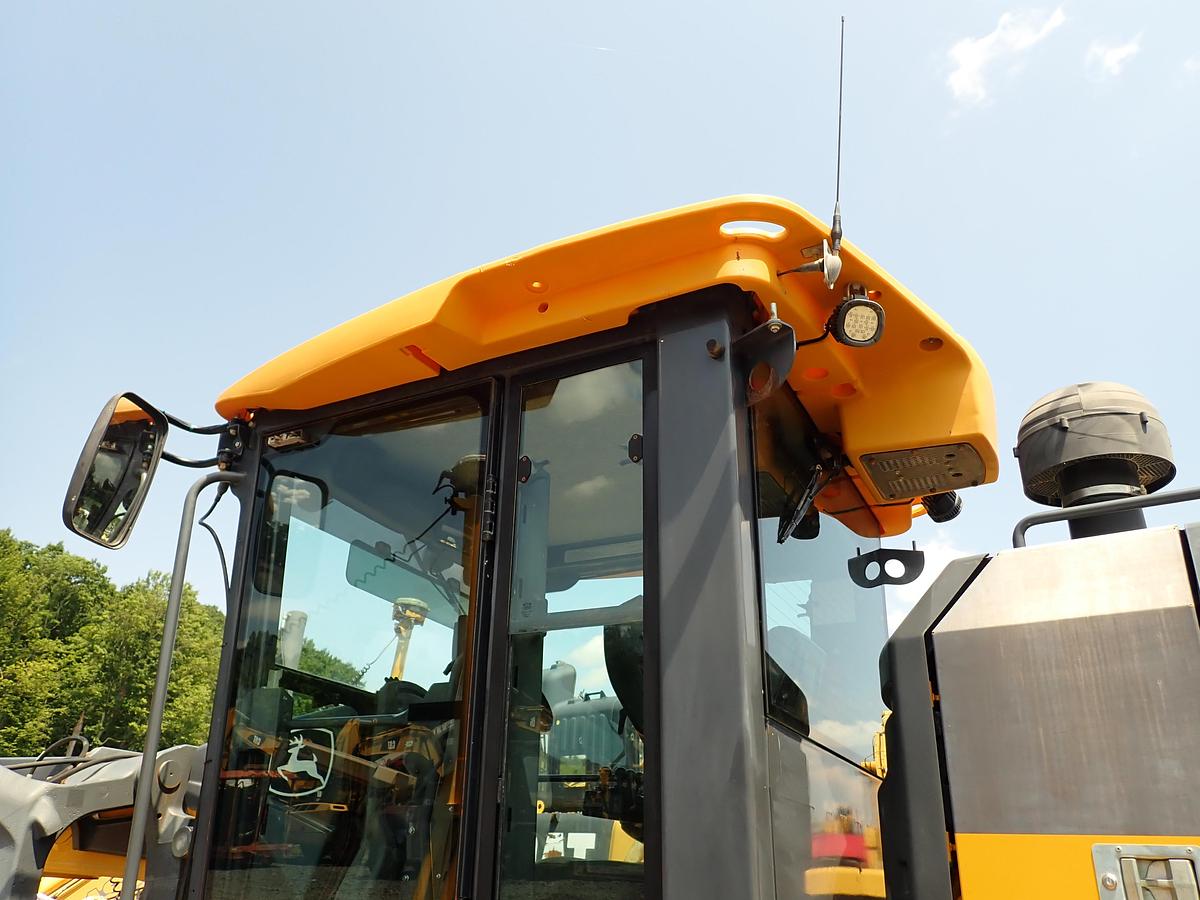 Used 2016 John Deere 772GP Motor Grader w/ GPS