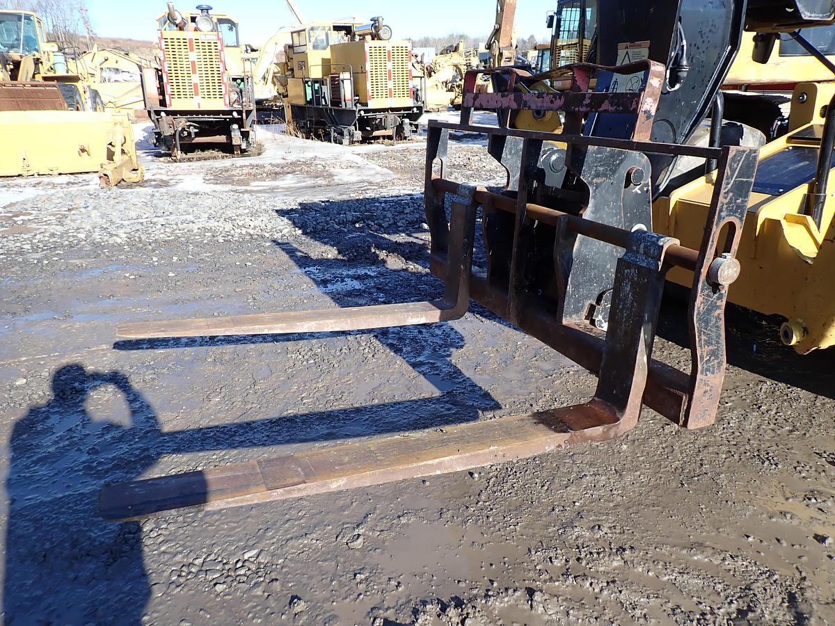 Used 2019 CAT TL1255D