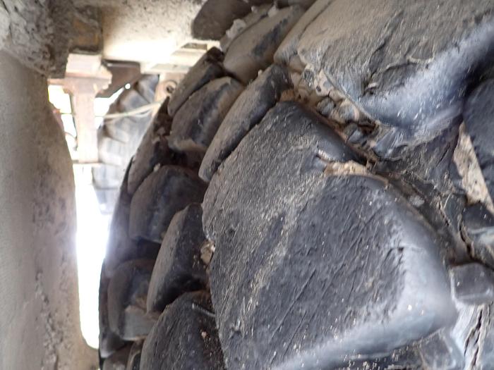 Used 1985 CAT 769C Rigid Frame Water Truck 8000 Gallon