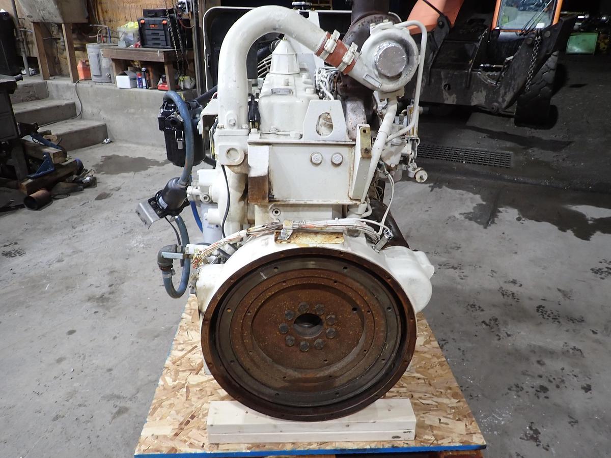 Used CAT 3304 PC Diesel Engine 670 HOURS! AR # 8N-5751