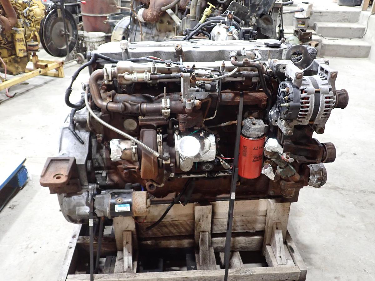 Used 2006 Cummins ISB 245 5.9 Liter Truck Engine CPL 8135