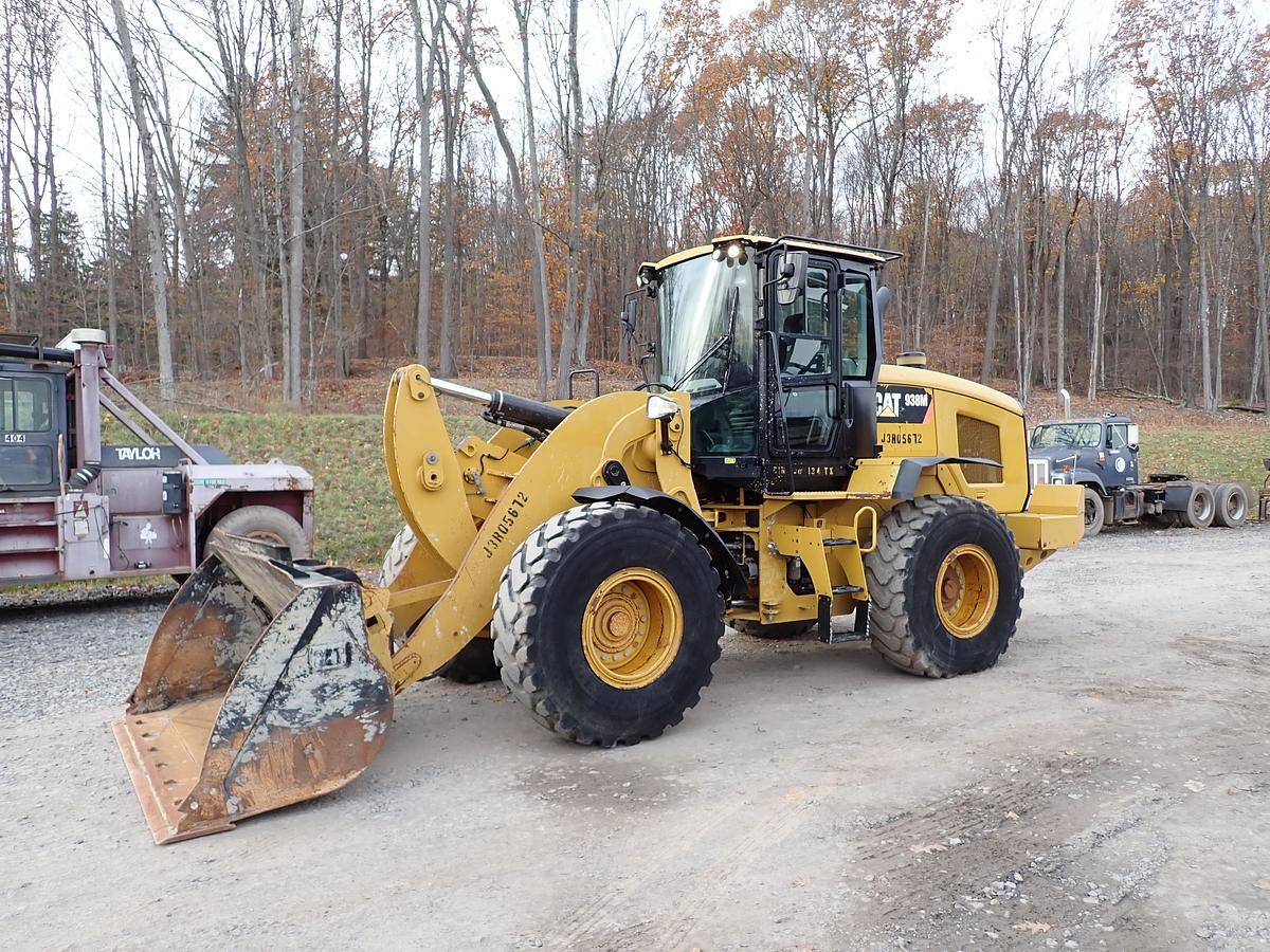 Used 2019 CAT 938M