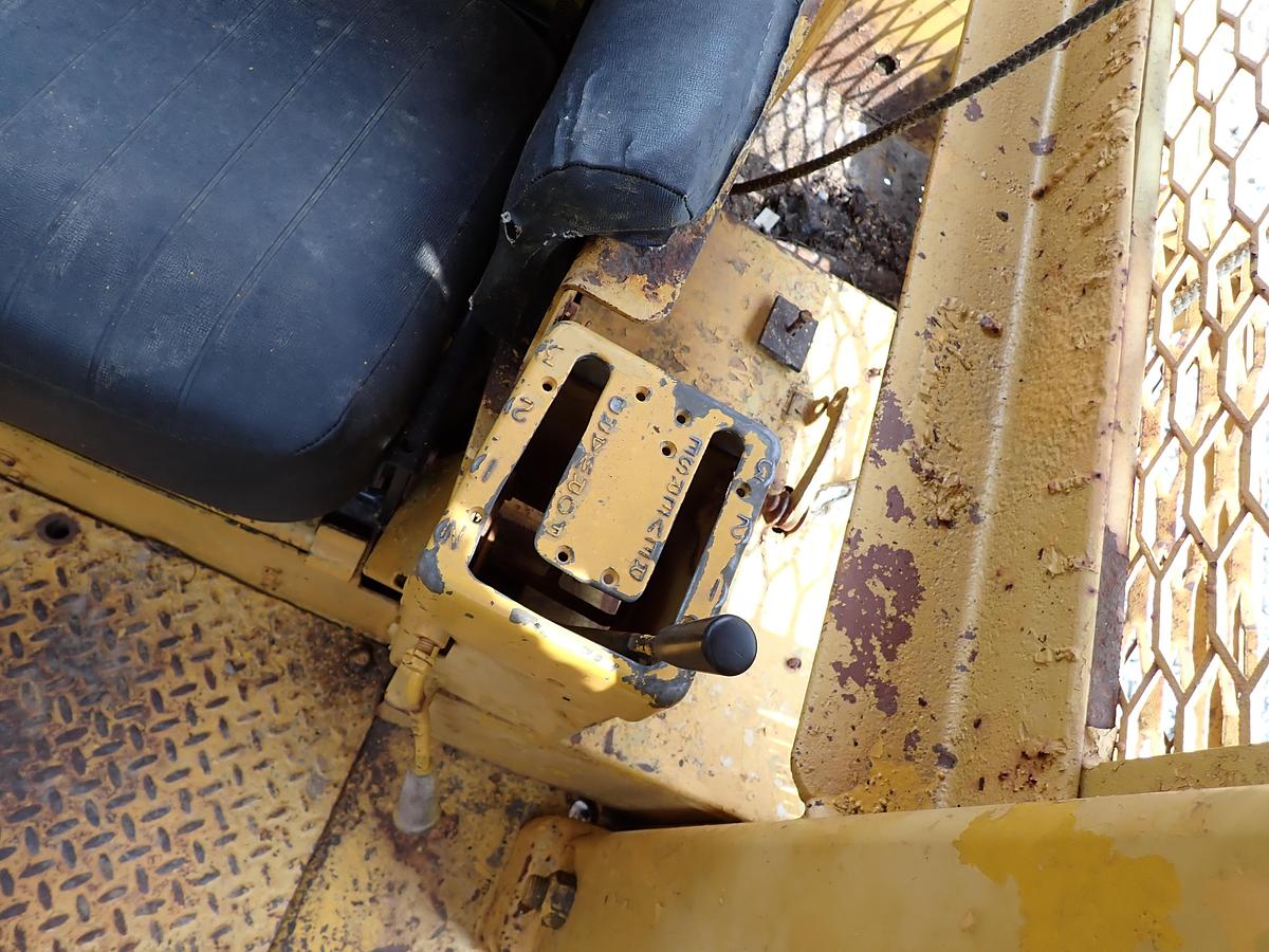 Used 1976 CAT D7G Crawler Dozer FORESTRY PACKAGE w/ WINCH