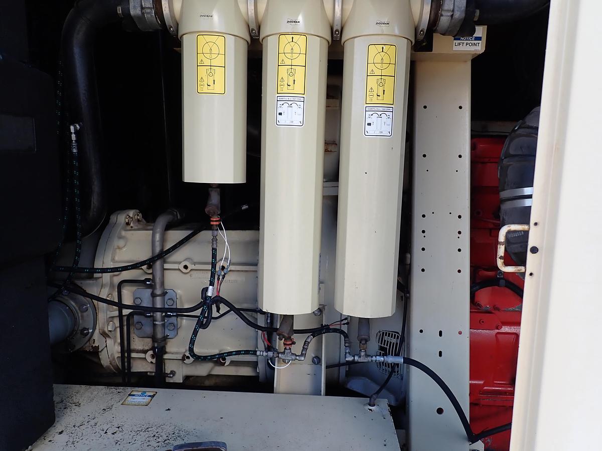 Used 2012 Doosan HP1600 1600 CFM Air Compressor TIER 3