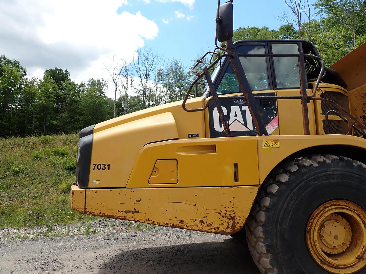 Used 2013 CAT 740B Articulated Haul Truck