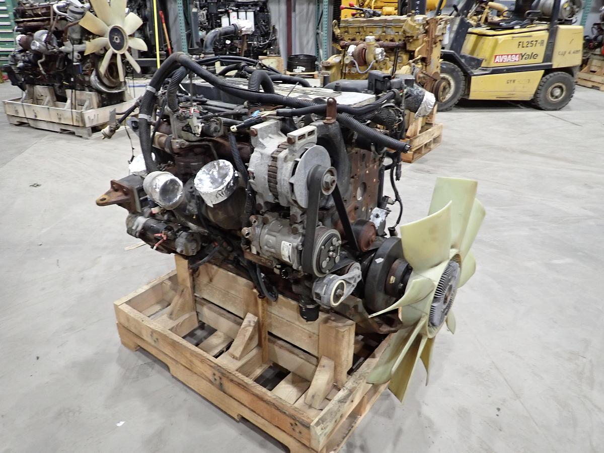 Used 2004 Cummins ISB 200 Diesel Engine CPL 8136