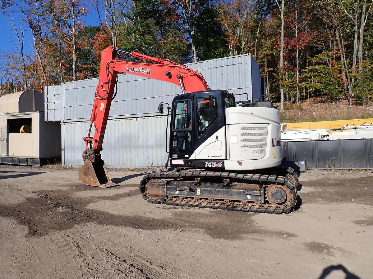 Used 2021 Link-Belt 145X4LC Hydraulic Excavator