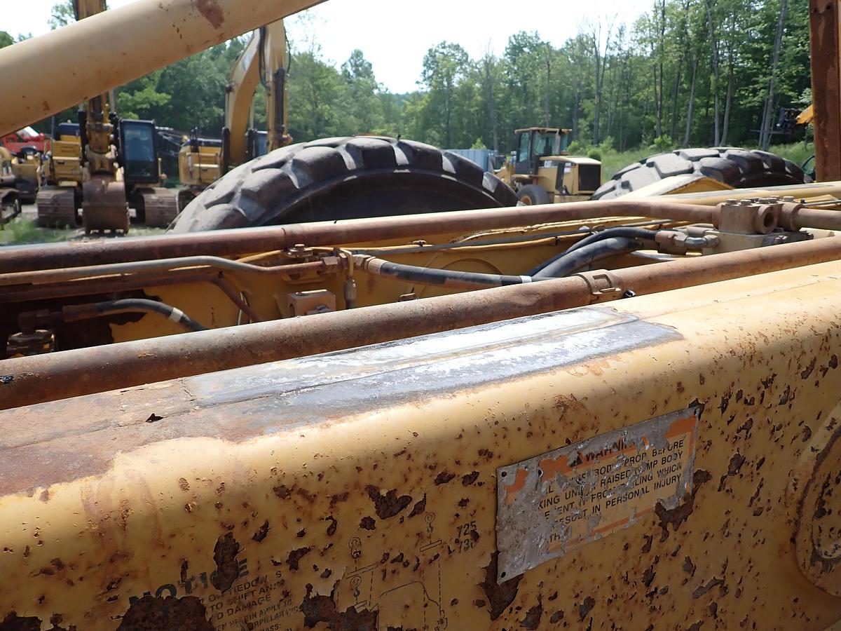 Used 2003 CAT 735
