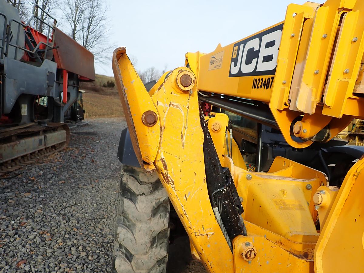 Used 2018 JCB 510-56 10K Telehandler