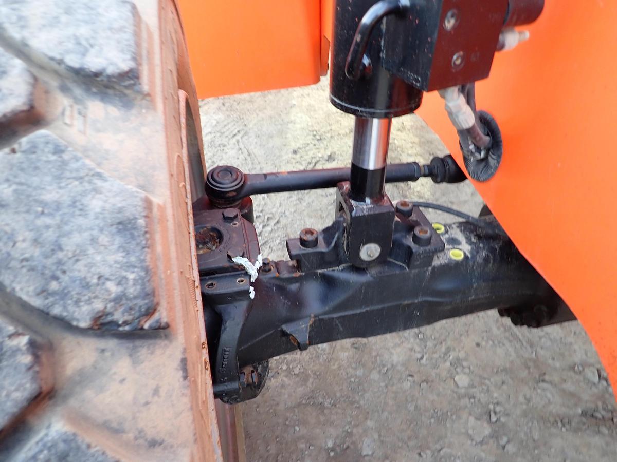 Used 2018 Skytrak 8042 8K Telehandler