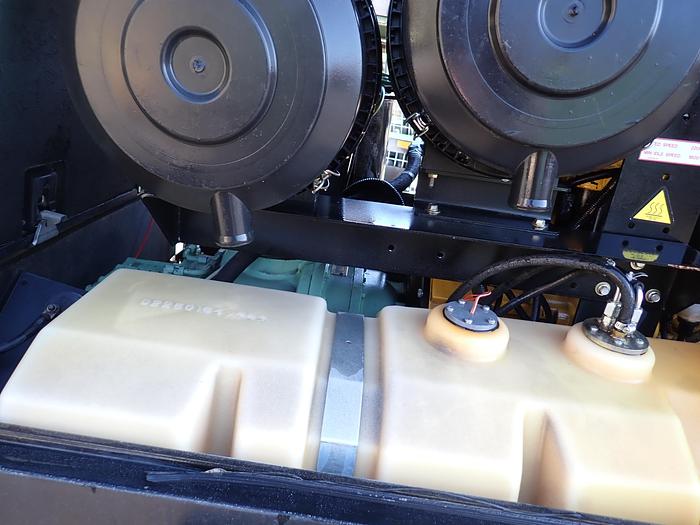 Used 2017 Sullair 375HDPQ 375 CFM Air Compressor JOHN DEERE DIESEL