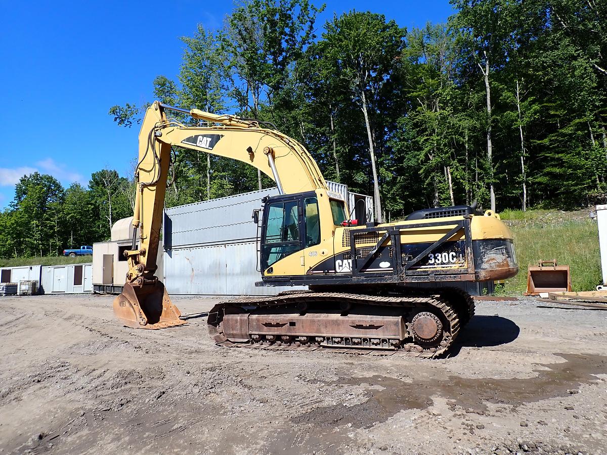 Used 2004 CAT 330CL Hydraulic Excavator