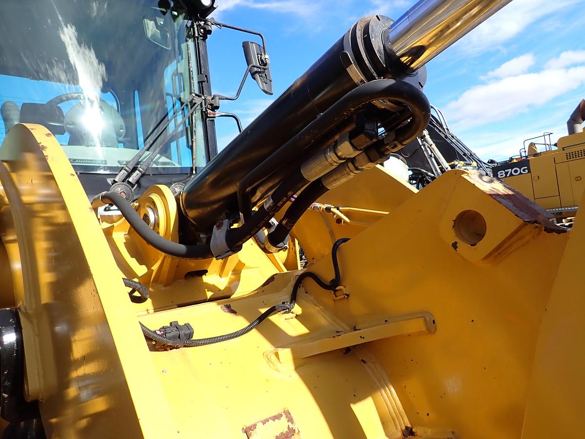 Used 2019 CAT 930M Wheel Loader