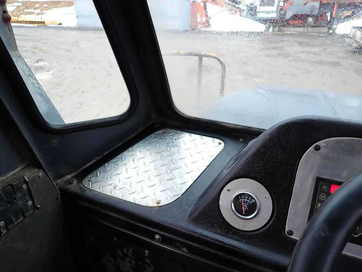 Used 2000 John Deere 300C Articulated Haul Truck