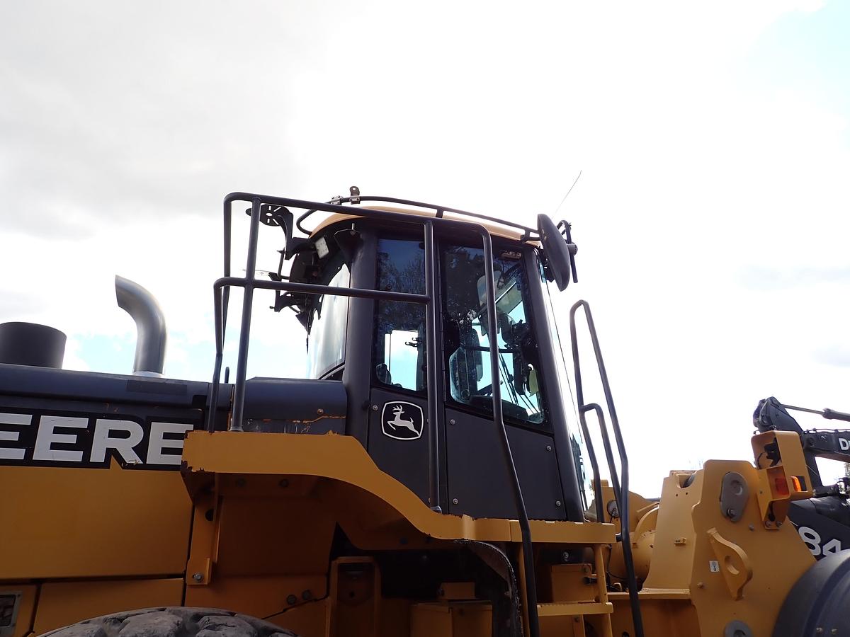Used 2017 John Deere 844K III Wheel Loader AGGREGATE HANDLER
