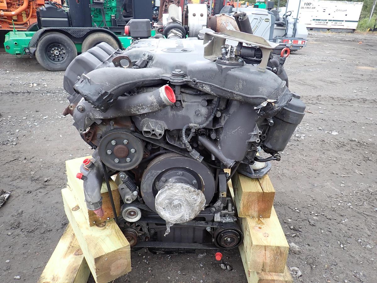 Used 2005 Mercedes OM501 LA Diesel Engine JOHN DEERE 400D TRUCK