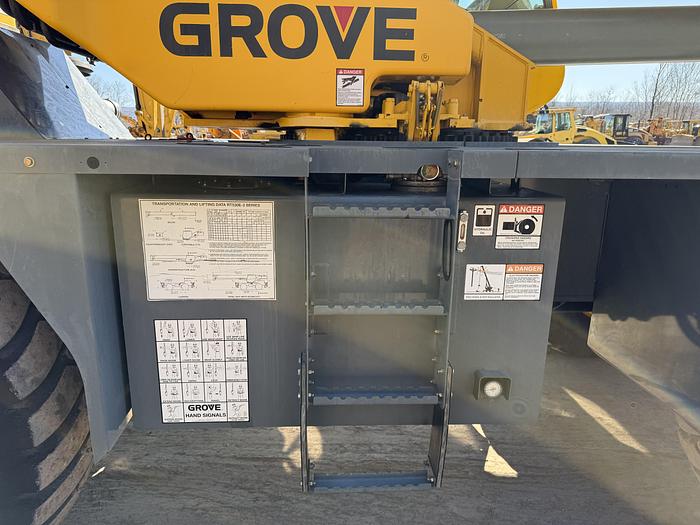 Used Grove RT530