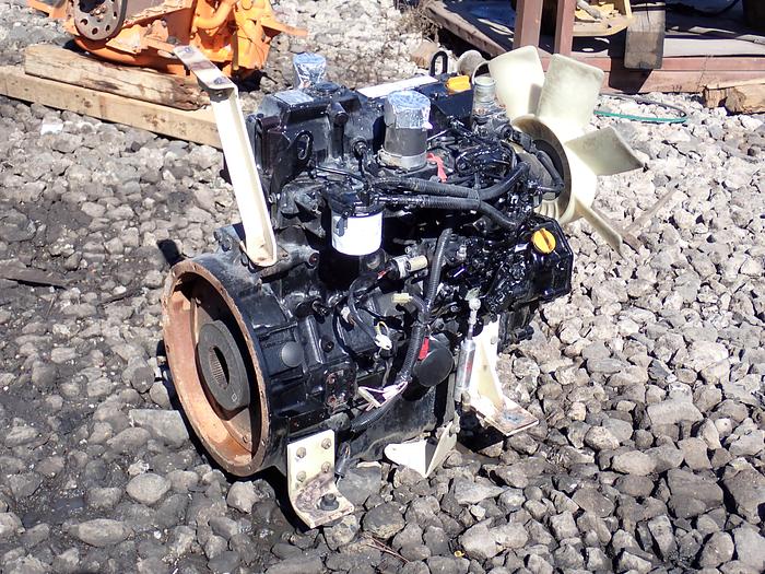Used 2006 Yanmar 4TNV98 Diesel Engine