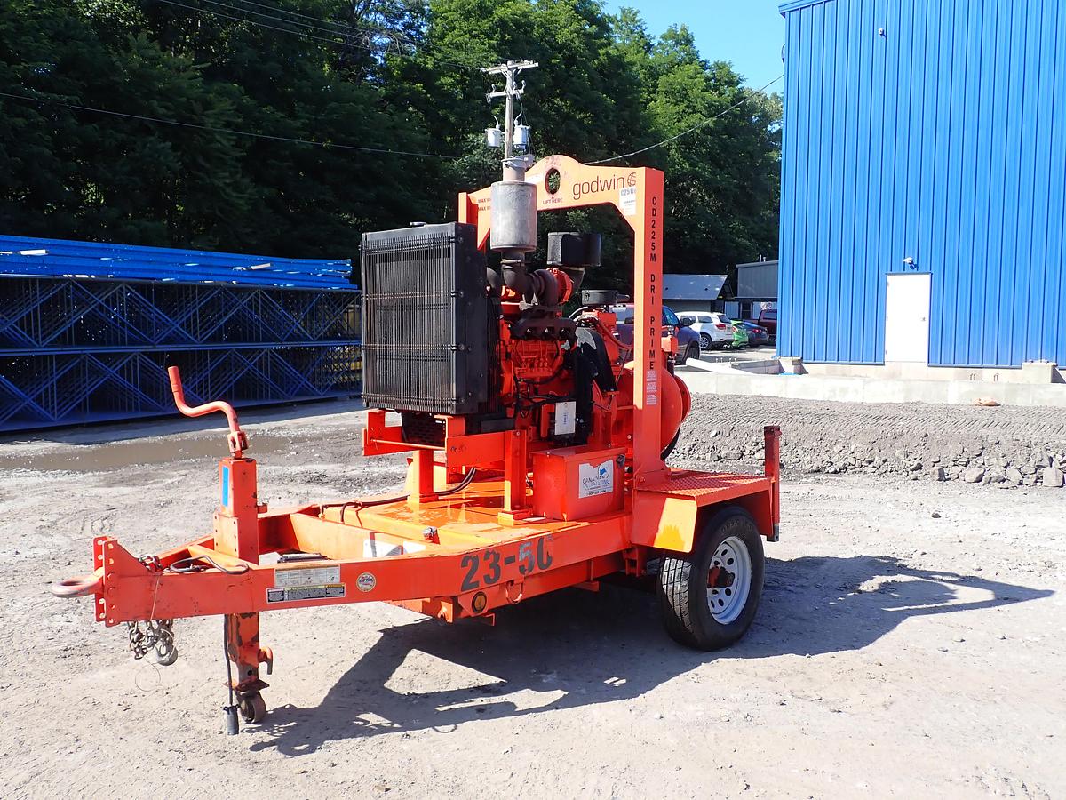 Used 2014 Godwin CD225M 8" Water Pump