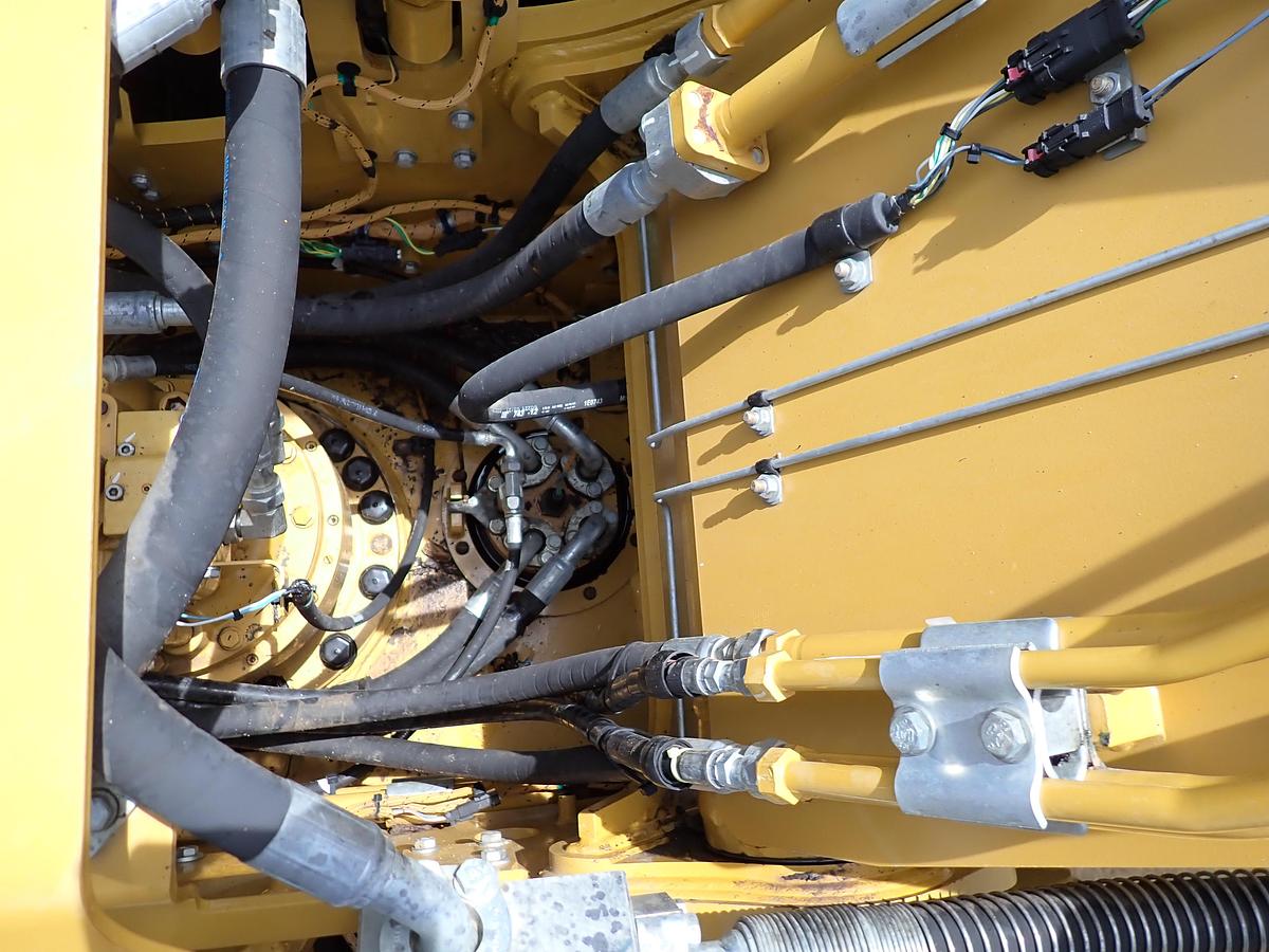 Used 2022 CAT 323 Excavator HYDRAULIC THUMB! 