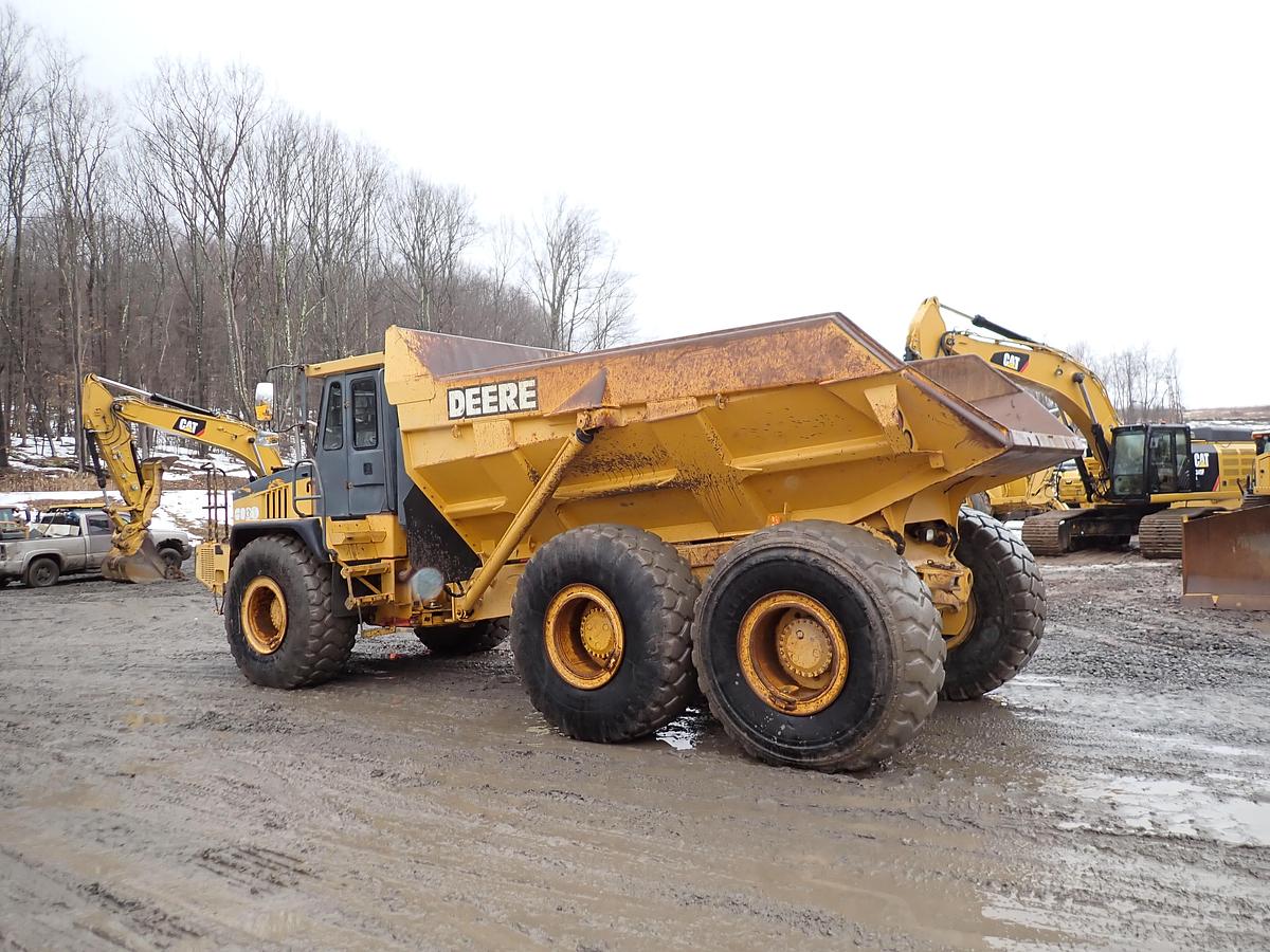 Used 2000 John Deere 300C Articulated Haul Truck