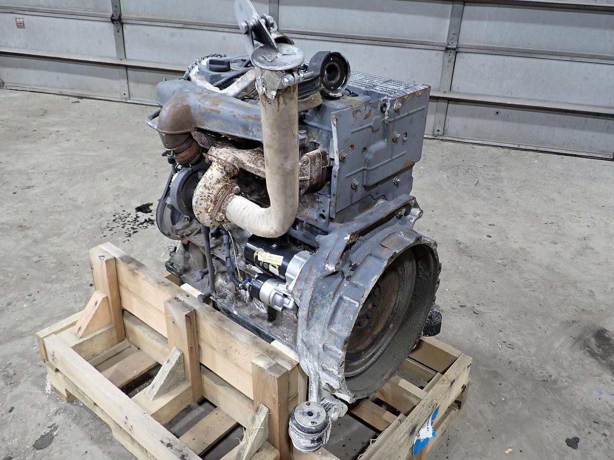 Used DEUTZ BF4L1011F Turbo Diesel Engine 