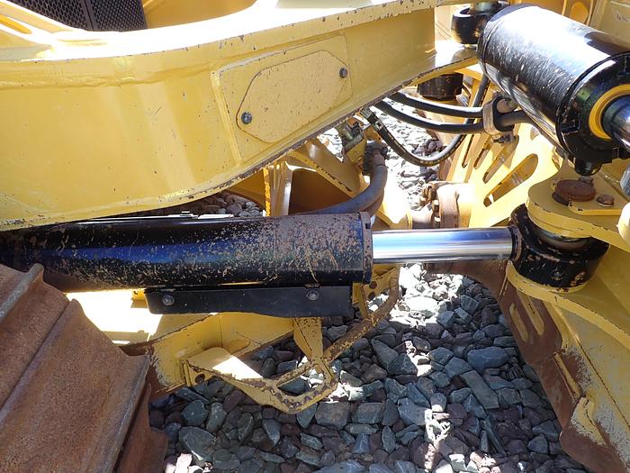 Used 2022 CAT D6 LGP Crawler Dozer