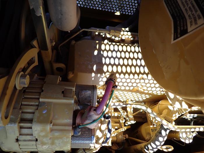 Used 1999 Caterpillar 561M