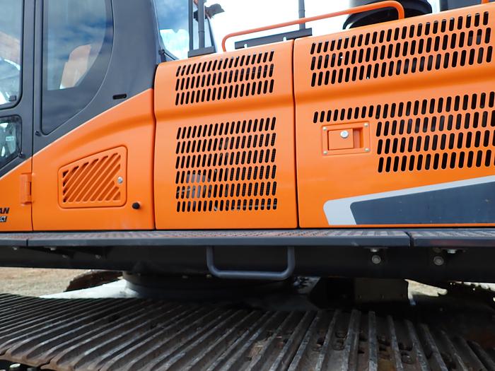 Used 2021 Doosan DX490LC-5