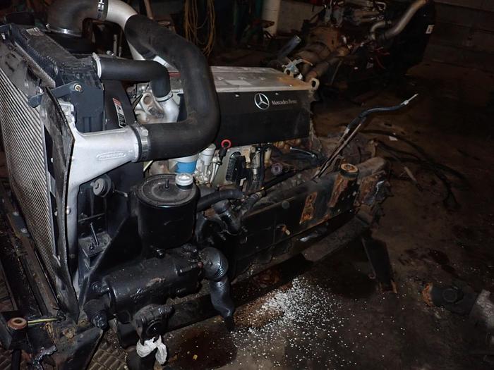Used 2002 Mercedes OM906LA