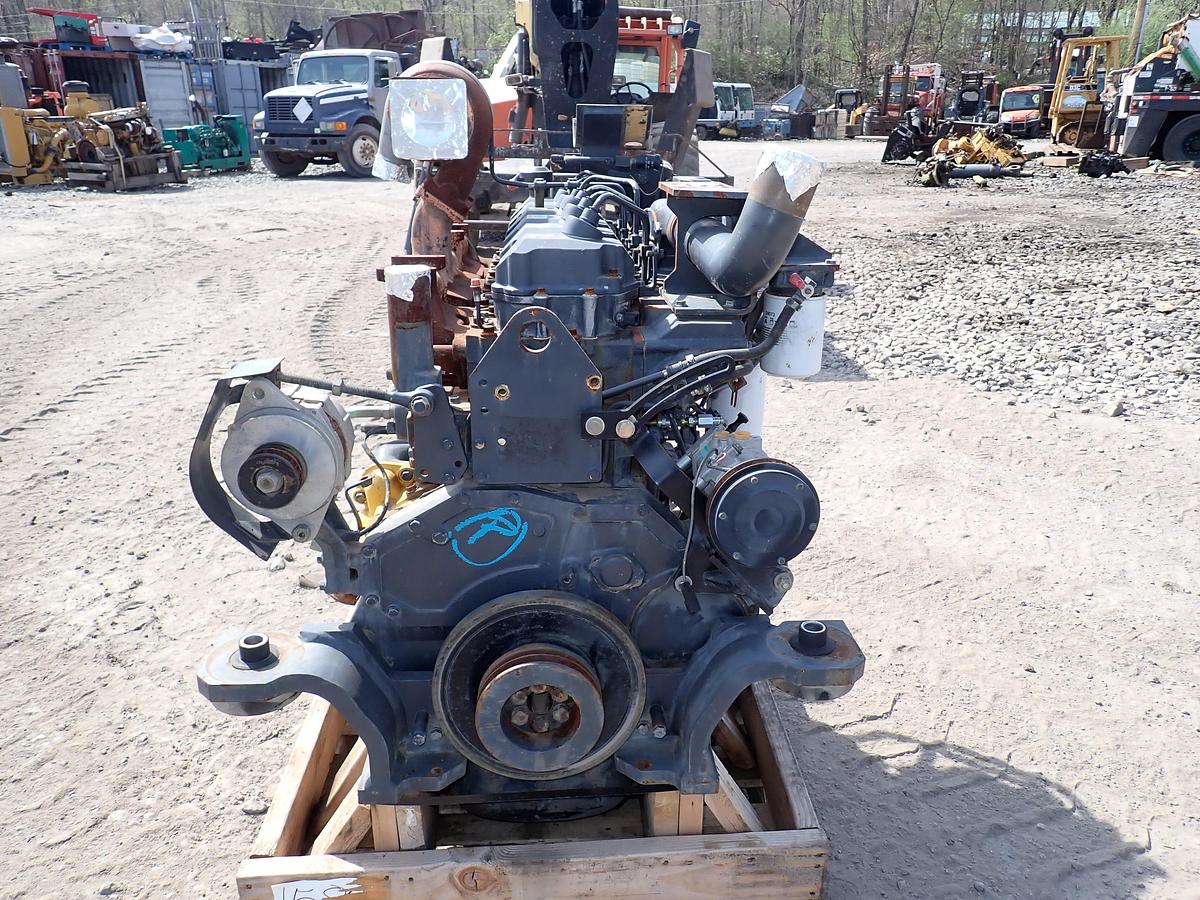 Used 2005 Komatsu SAA6D125E-3 Diesel Engine WA480 LOADER