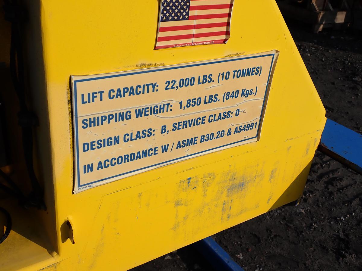 Used Vacuworx RC10 Pipe Lifter