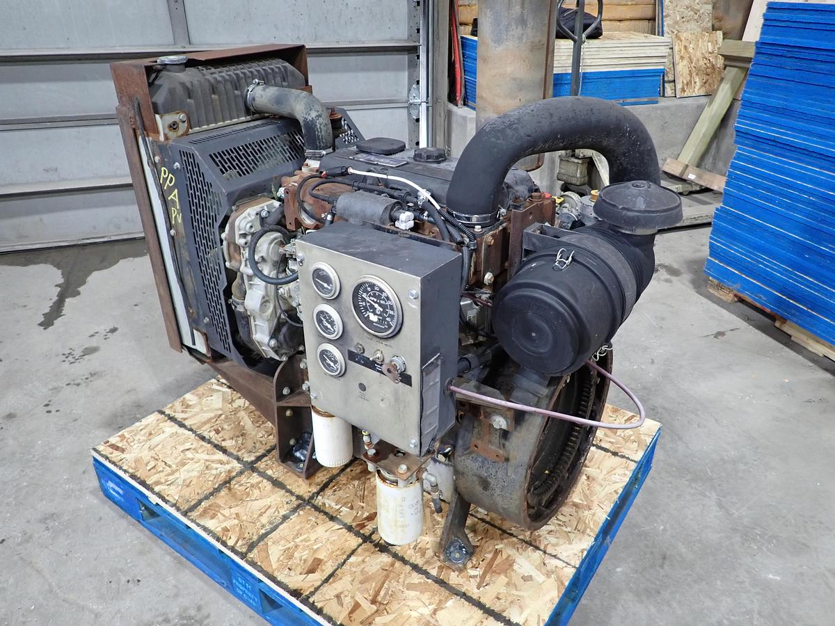 Used 2003 Perkins 1104C-44