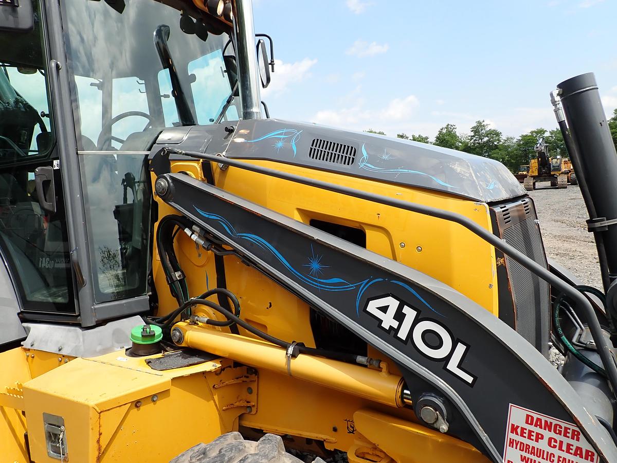 Used 2018 John Deere 410L Loader Backhoe LOADED! Q/C FORKS EXTENDAHOE