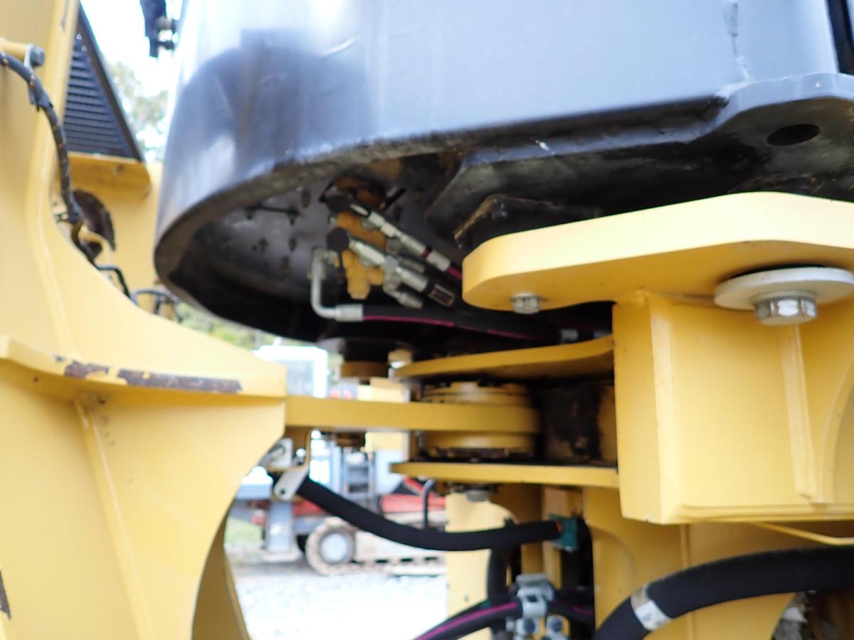 Used 2015 CAT 982M Wheel Loader