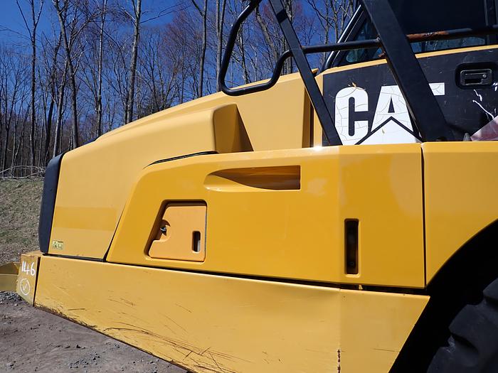 Used 2014 CAT 740B