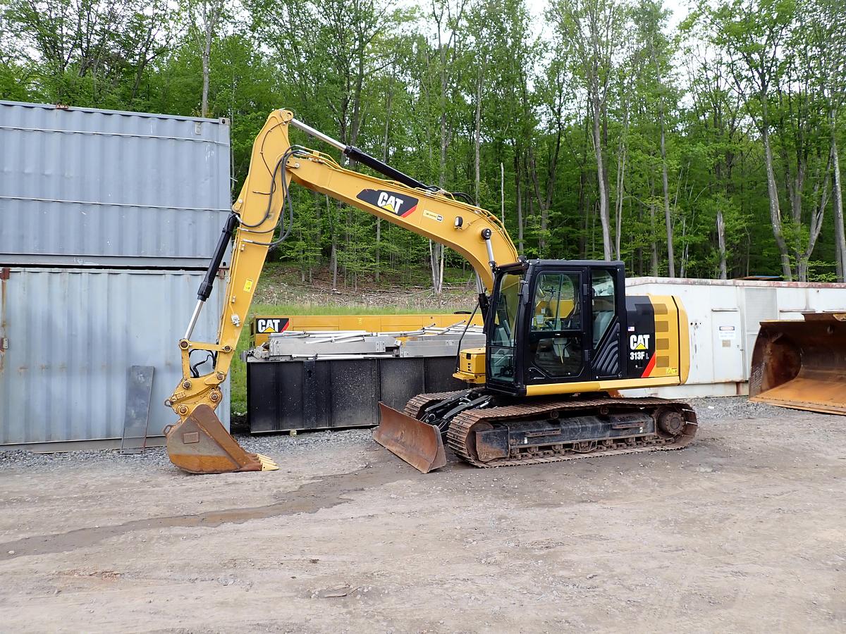 Used 2018 CAT 313FL Hydraulic Excavator FRONT BLADE