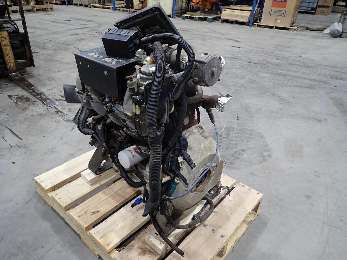 Used 2001 Ford LRG425 Dual Fuel Engine