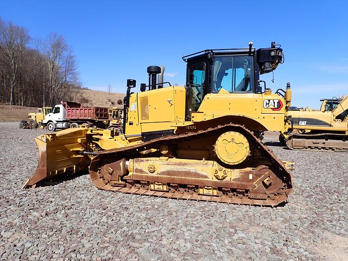 Used 2022 CAT D6 LGP Crawler Dozer
