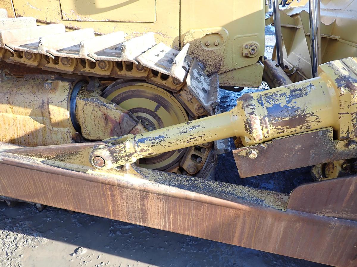 Used 2002 CAT D7R SERIES II Crawler Dozer