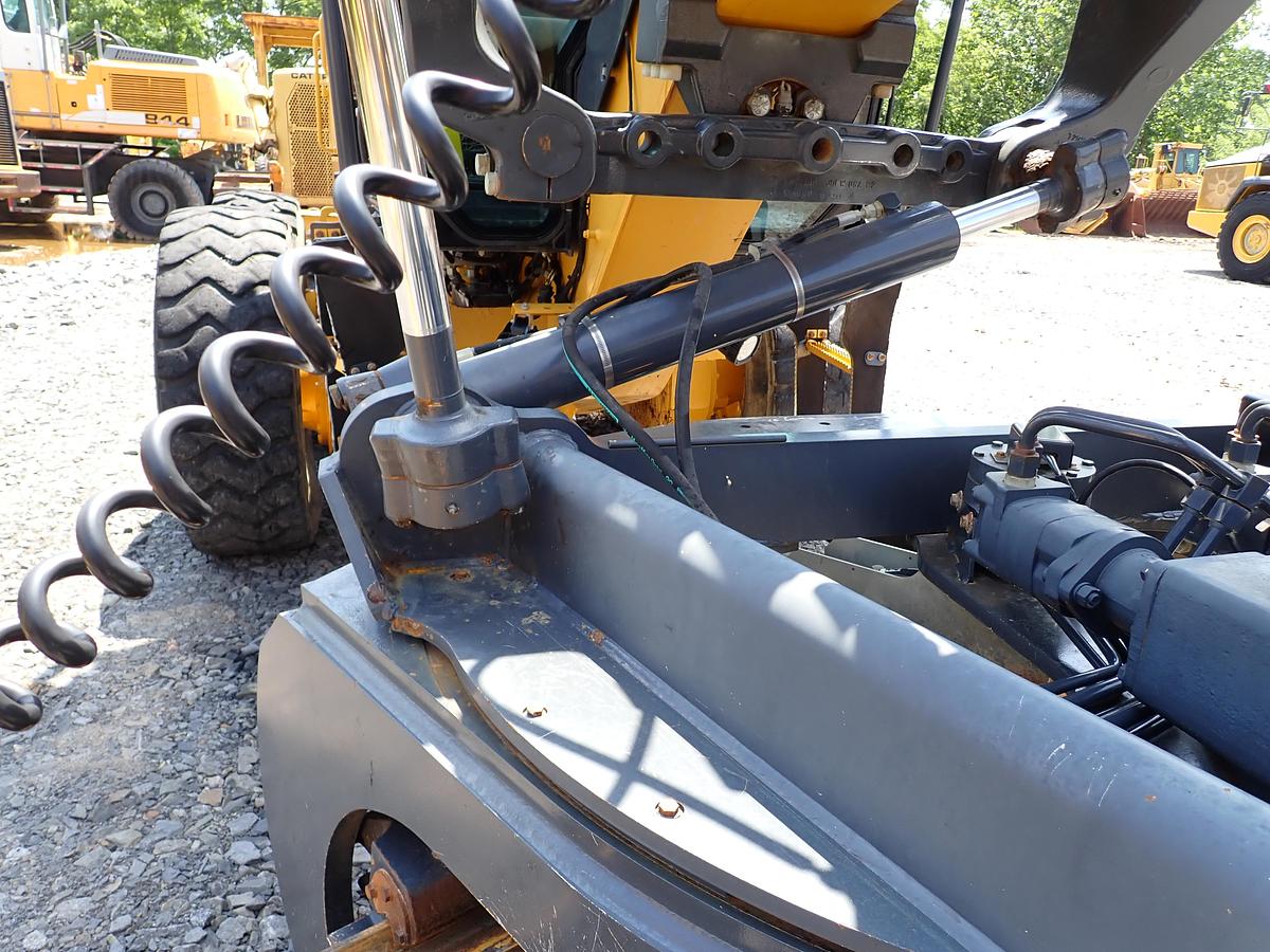 Used 2016 John Deere 772GP Motor Grader w/ GPS