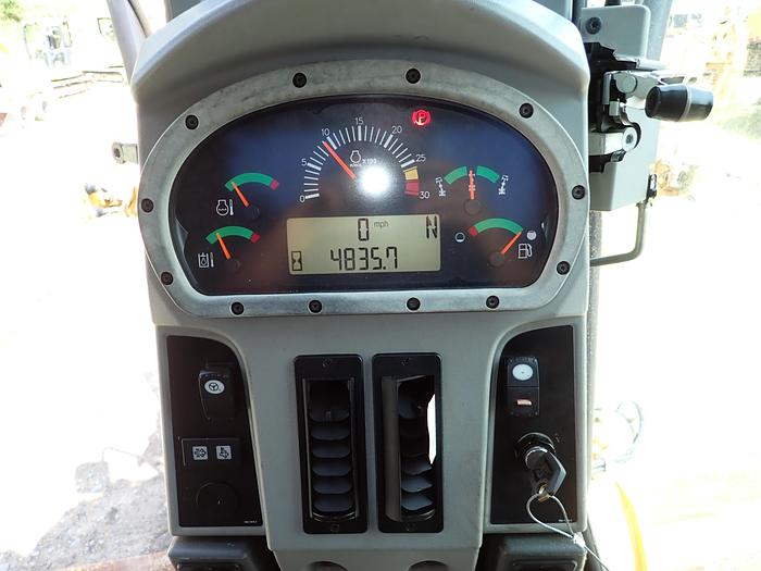 Used 2015 CAT 120M2 AWD
