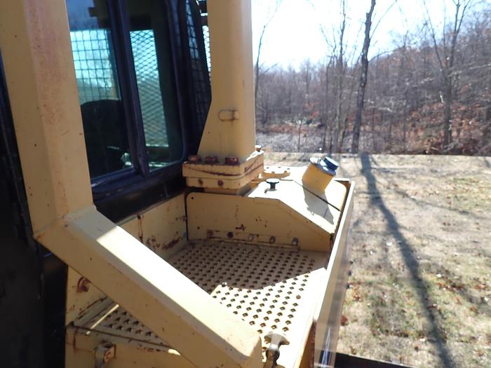 Used 2006 CAT D7R LGP II Crawler Dozer NEW UNDERCARRIAGE!