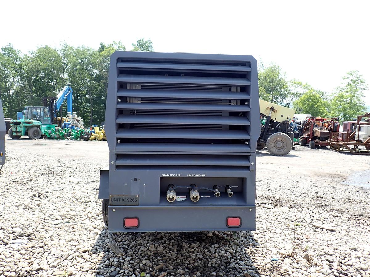 Used 2020 Atlas Copco XAS950CD8 950 CFM Air Compressor 842 HOURS