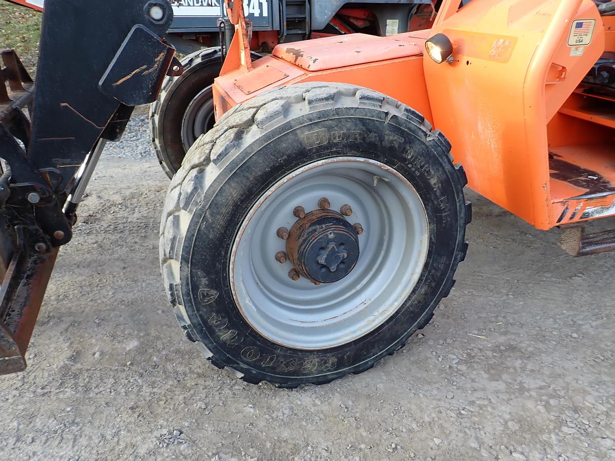 Used 2018 Skytrak 8042 8K Telehandler