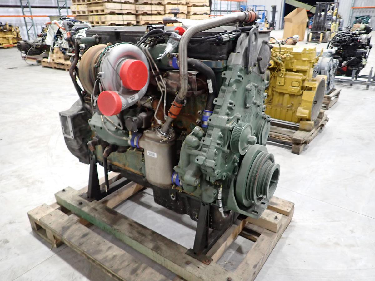 Refurbished 2003 Detroit Diesel 14 Liter Series 60 Truck Engine REBUILT!
