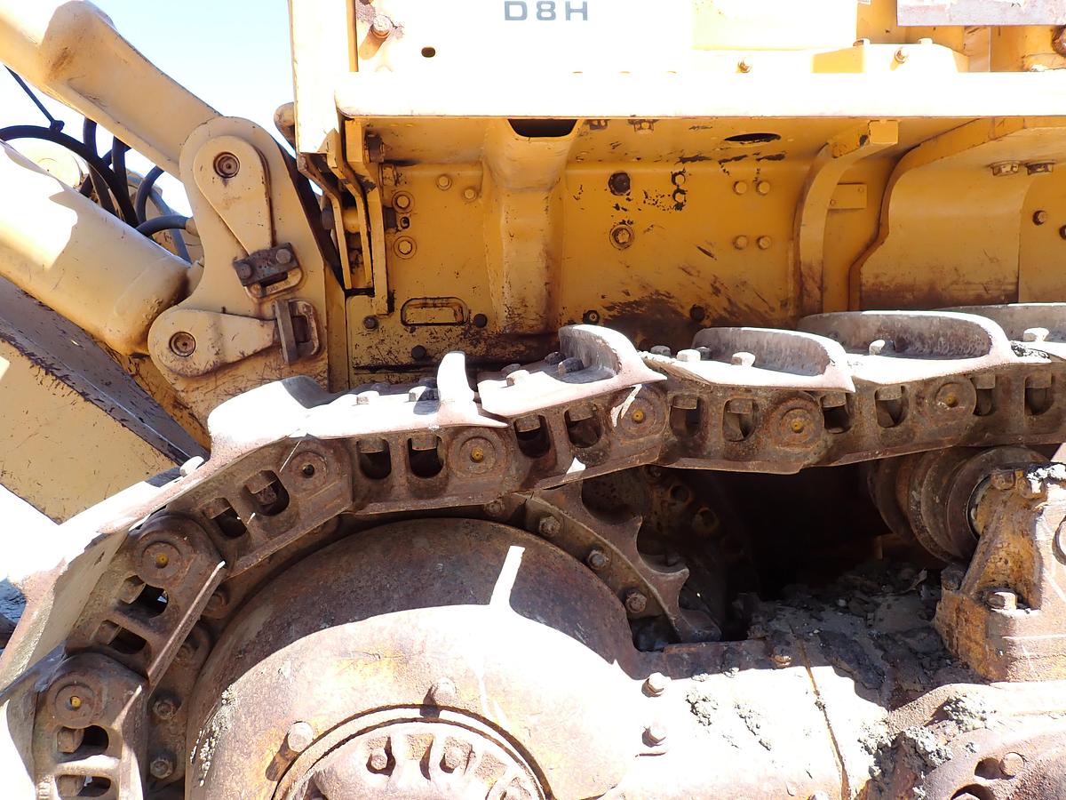 Used 1973 CAT D8H Crawler Dozer RIPPER!